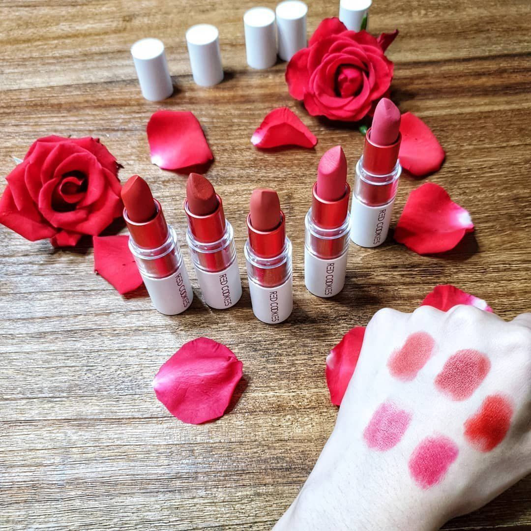 SON LÌ MARHMALLOW POWDER LIPSTICK - RED COOKIES